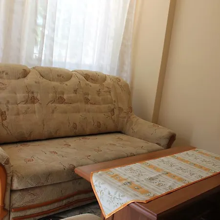 Csaladikucko Vendeghaz Guest house Balatonszabadi