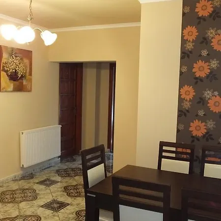 Csaladikucko Vendeghaz Guest house *